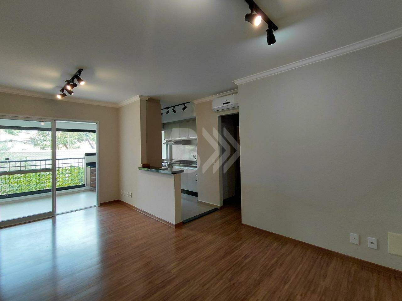 Apartamento para aluguel no Centro: 
