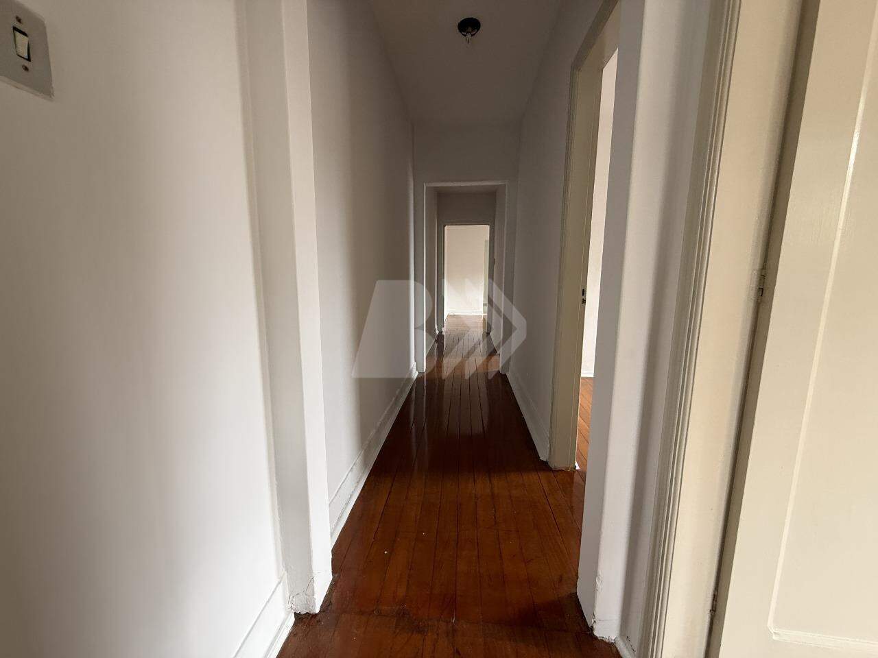Casa Residencial para aluguel no Centro: 
