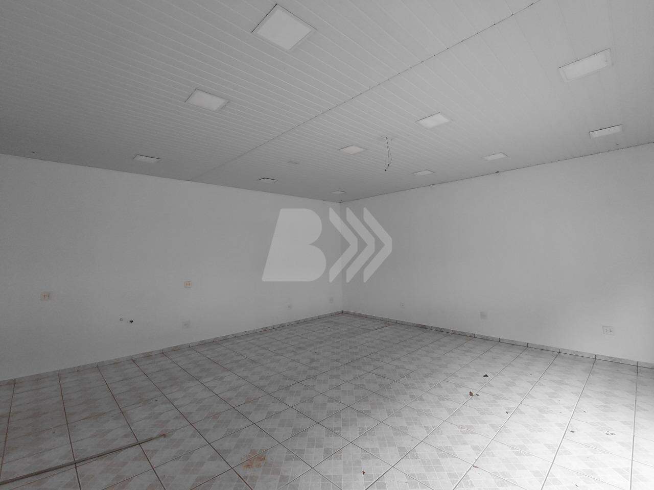 Sala Comercial para aluguel no Santa Rosa Ipês: 