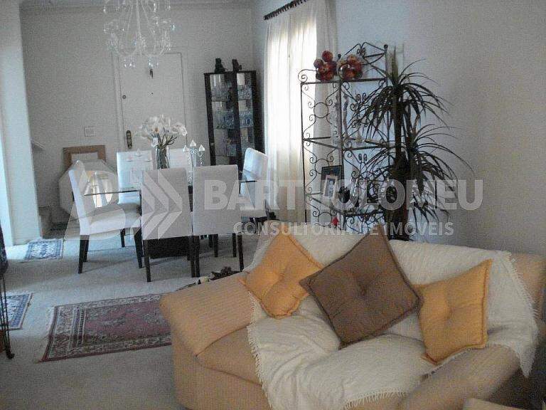 Apartamento para aluguel no Centro: 