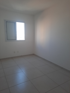 Apartamento para aluguel no Bairro Alto: 