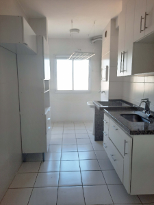 Apartamento para aluguel no Bairro Alto: 