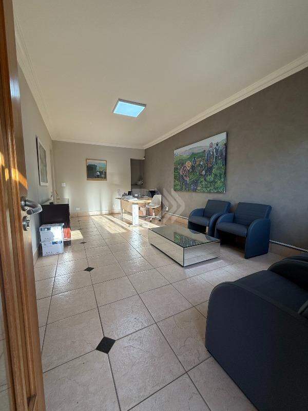 Casa Comercial para aluguel no Vila Rezende: 