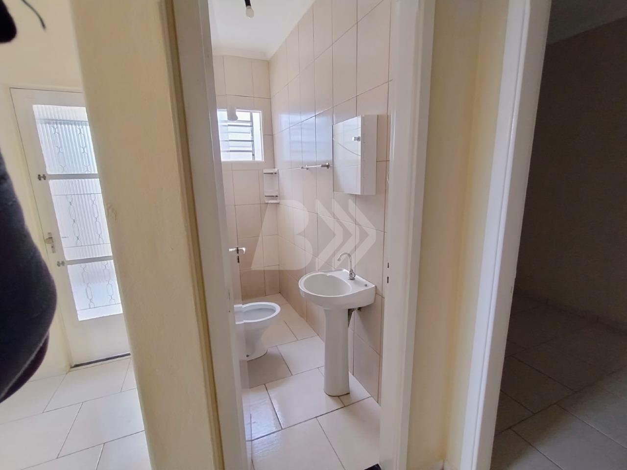 Casa Residencial para aluguel no Vila Rezende: 