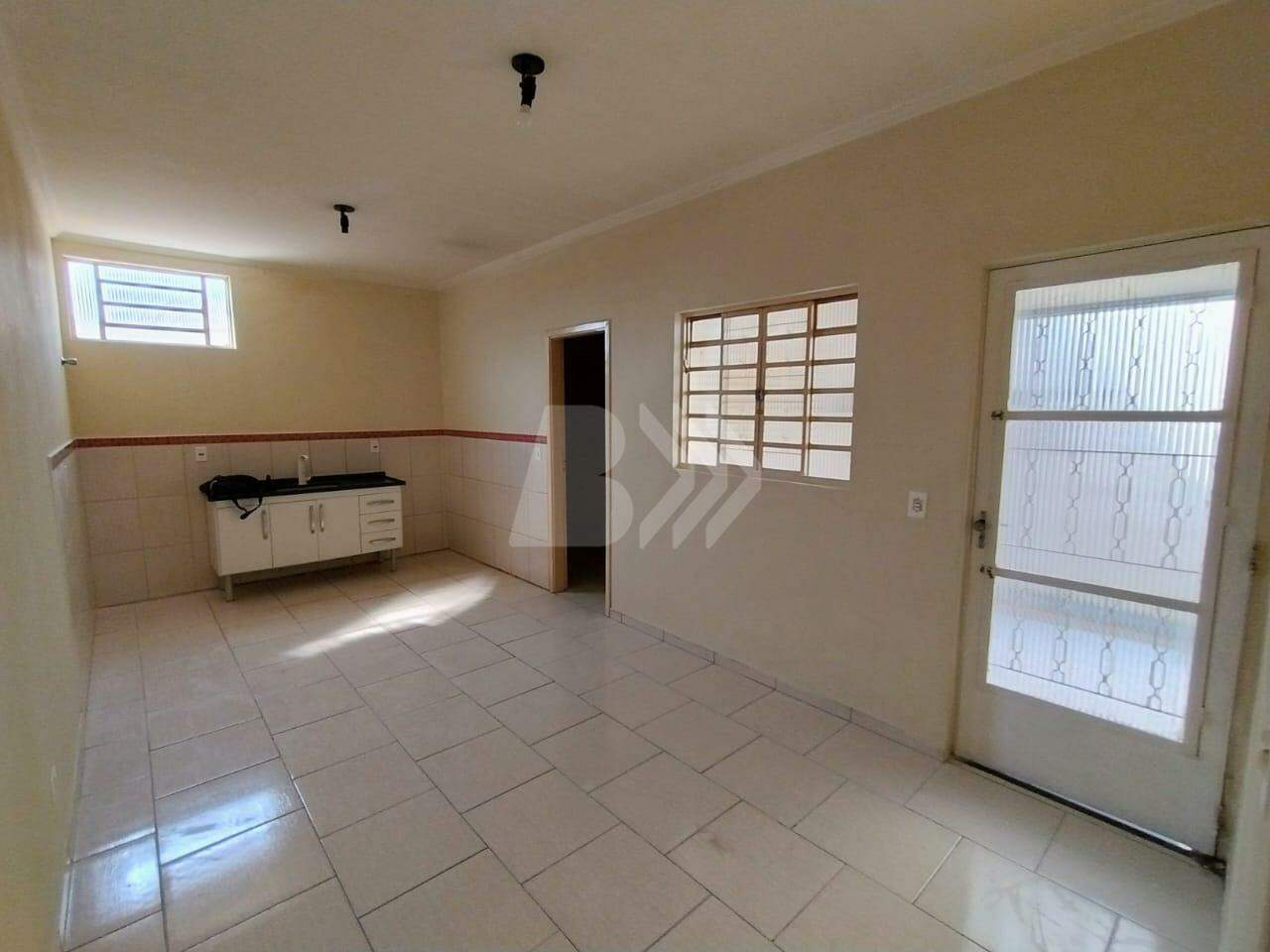 Casa Residencial para aluguel no Vila Rezende: 