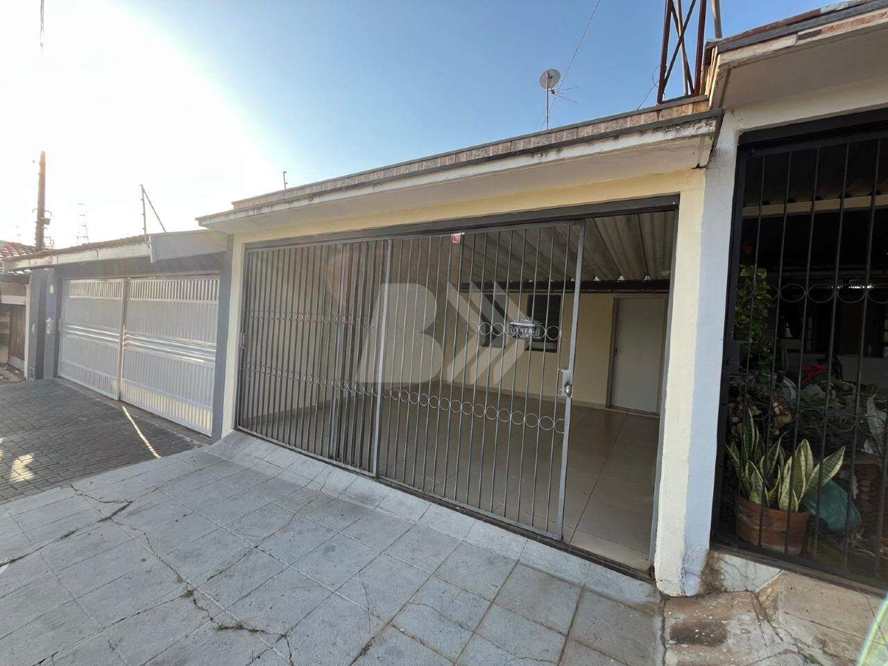 Casa Residencial para aluguel no Jardim Brasília: 