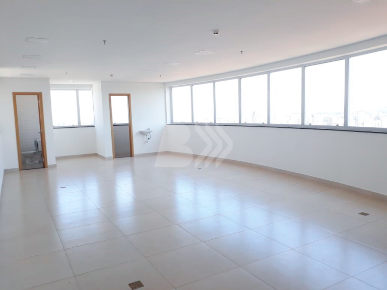 Salão Comercial à venda no Bairro Alto: sala-comercial-para=comprar-no-cidade-alta-piracicaba