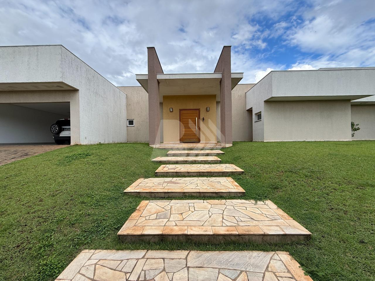 Casa de Condomínio à venda no Campestre: 