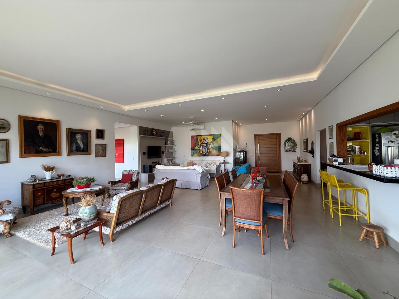 Casa de Condomínio à venda no Campestre: 