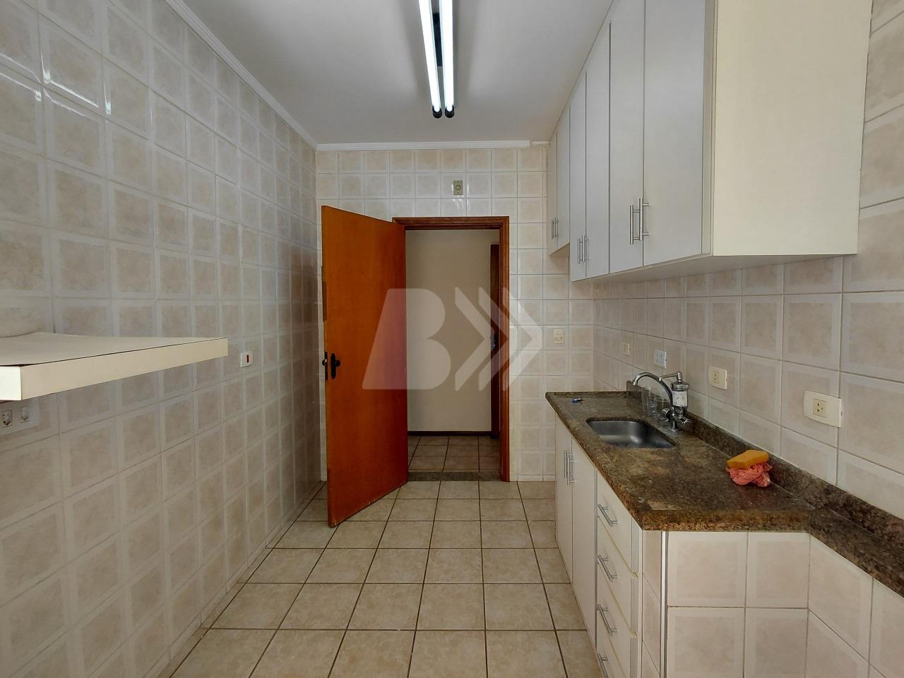 Apartamento para aluguel no Bairro Alto: 