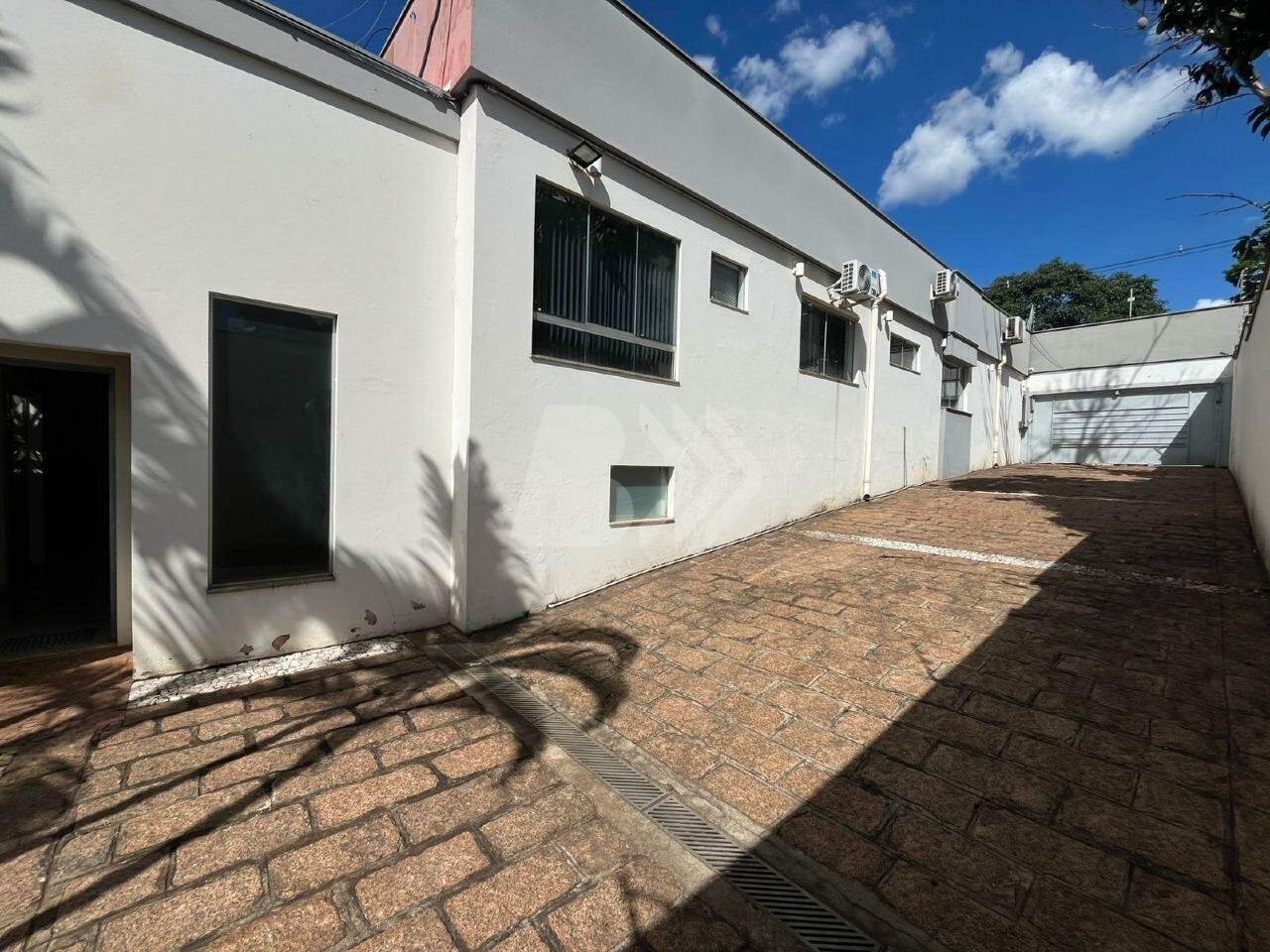 Casa Comercial para aluguel no Cidade Jardim: 