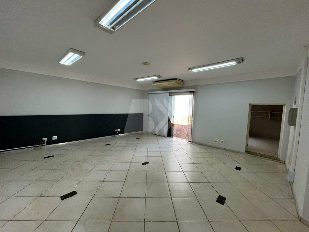 Casa Comercial para aluguel no Cidade Jardim: 