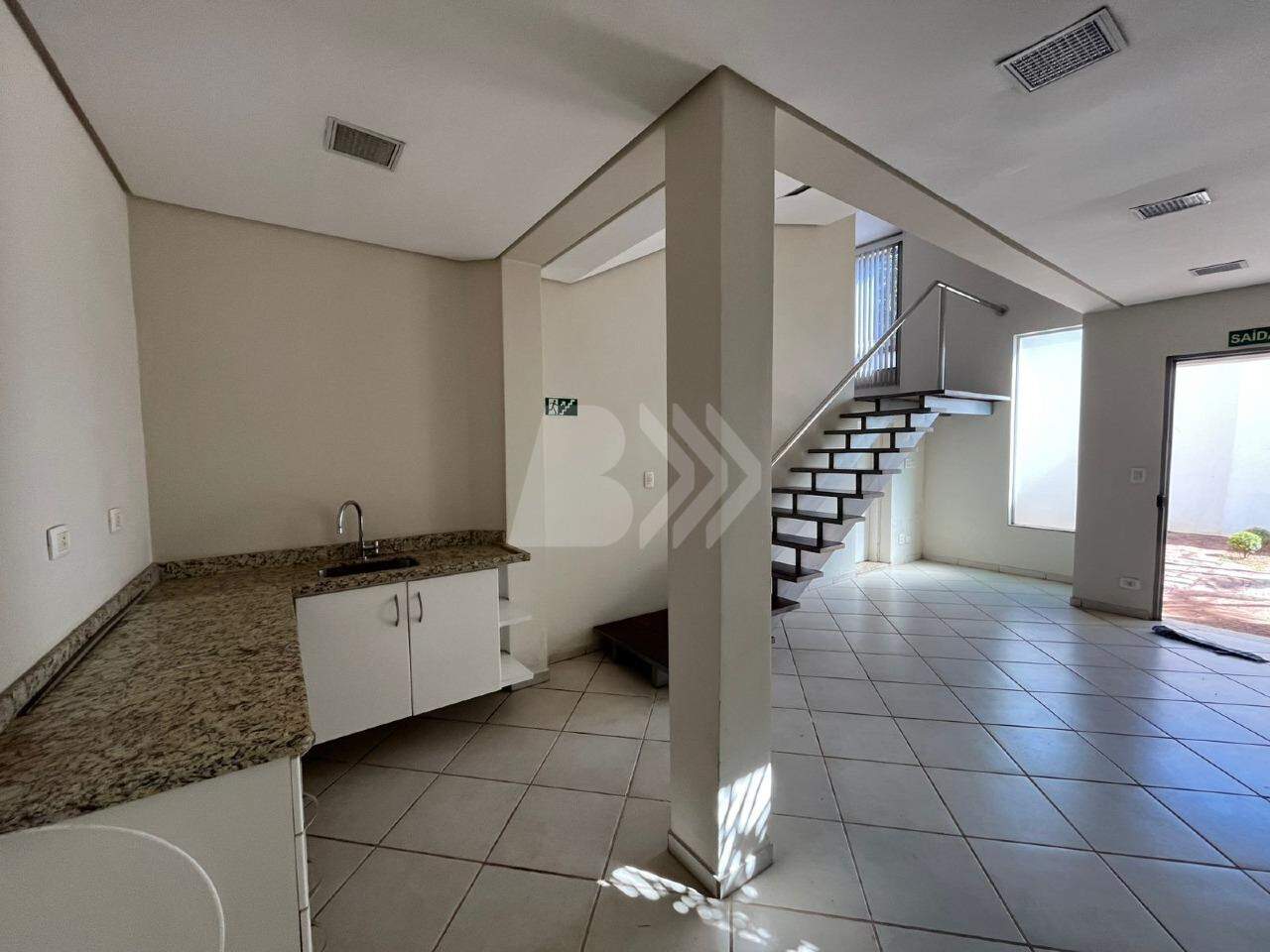 Casa Comercial para aluguel no Cidade Jardim: 