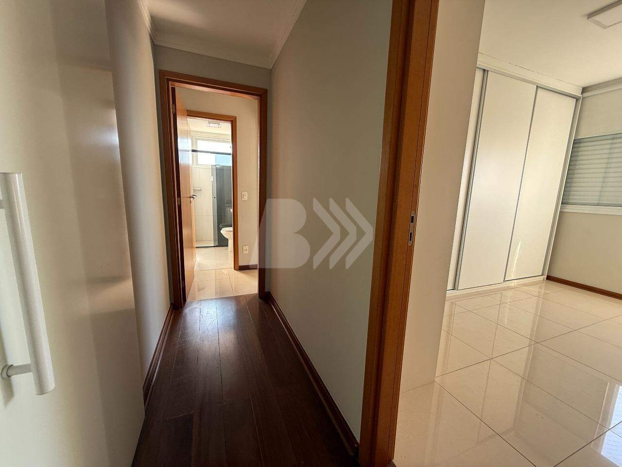 Apartamento para aluguel no Bairro Alto: 