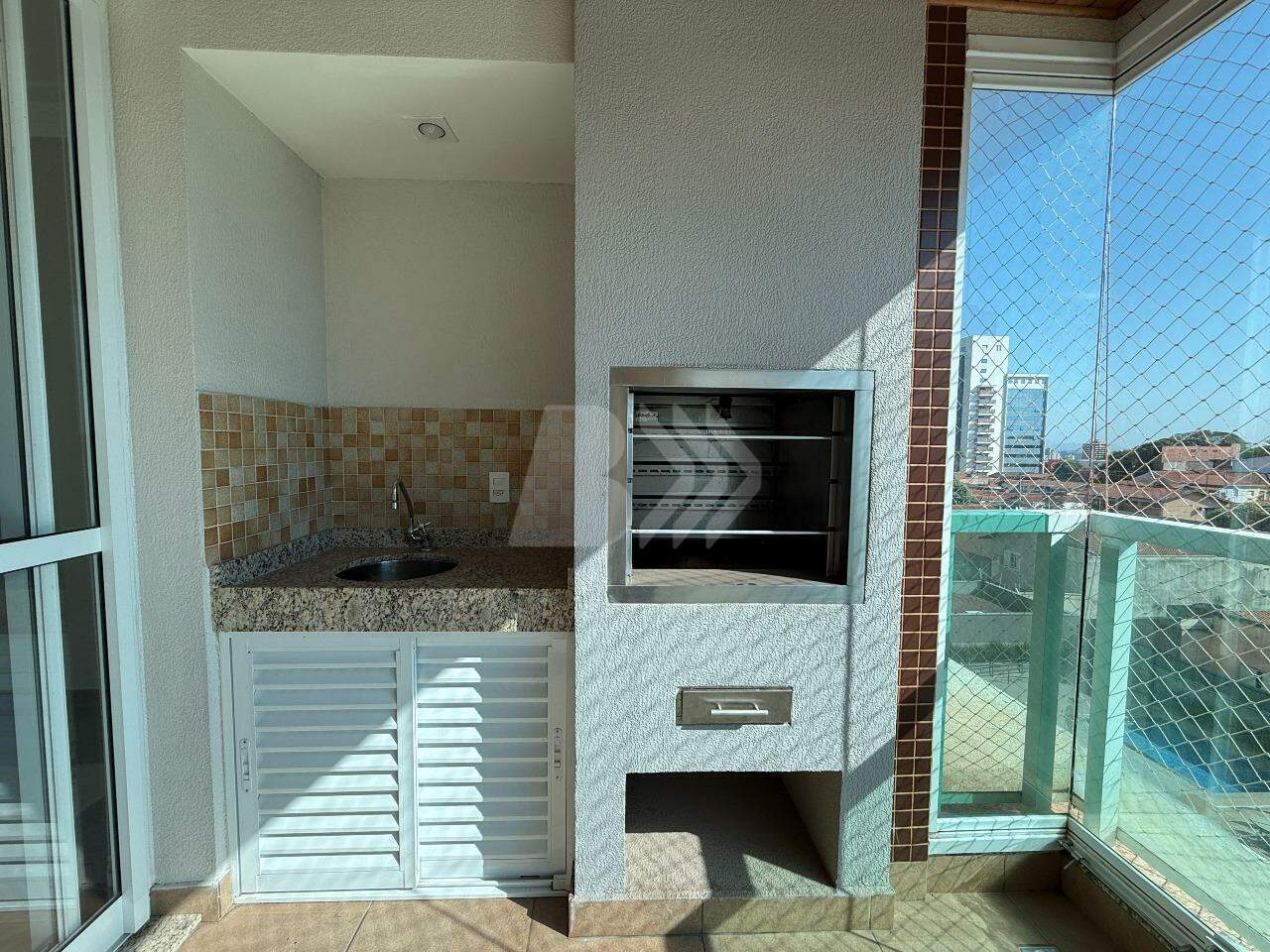 Apartamento para aluguel no Bairro Alto: 