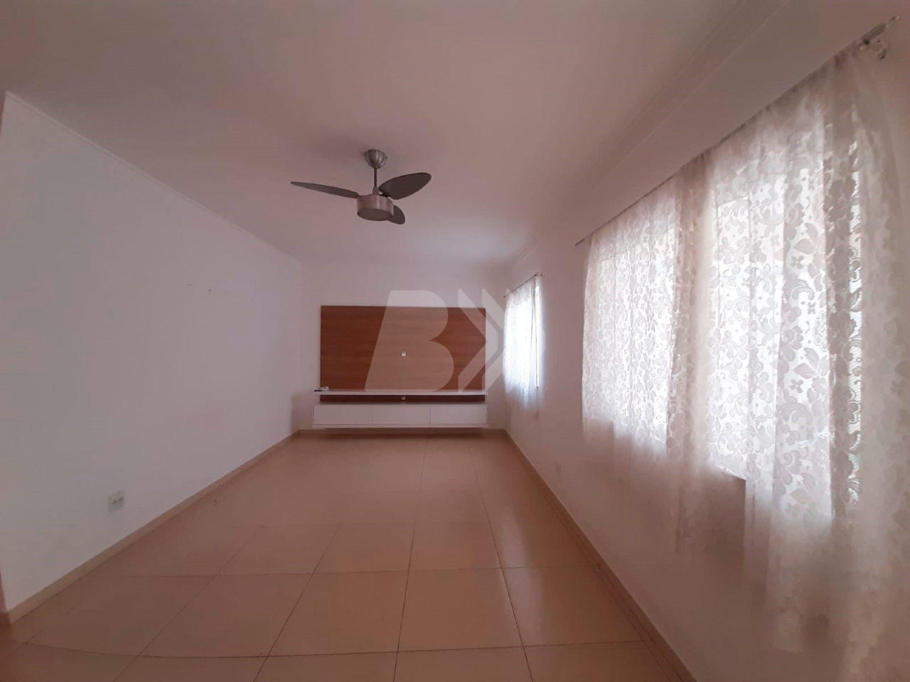 Casa de Condomínio para aluguel no Jardim Ipanema: 
