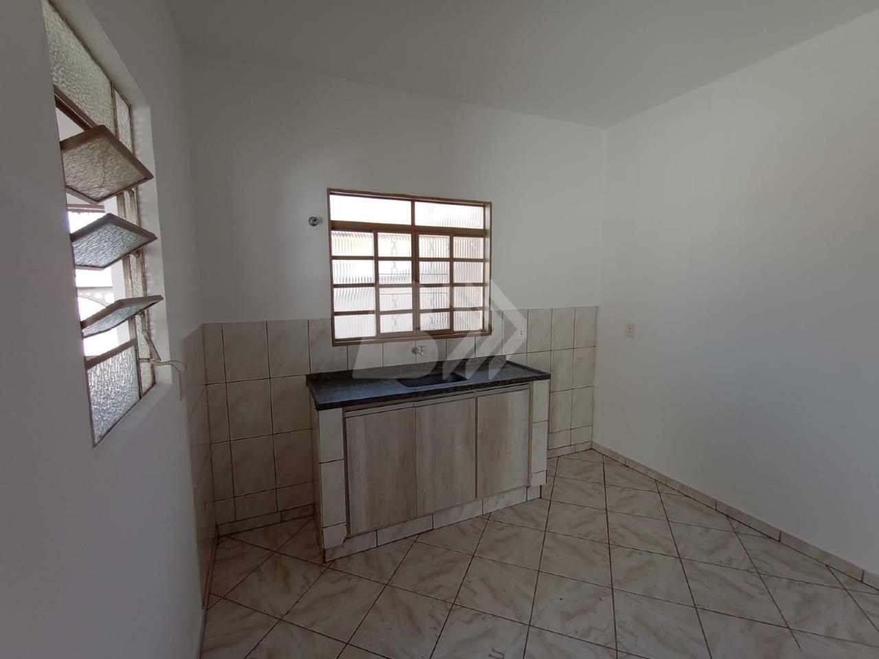 Casa Residencial para aluguel no Jaraguá: 