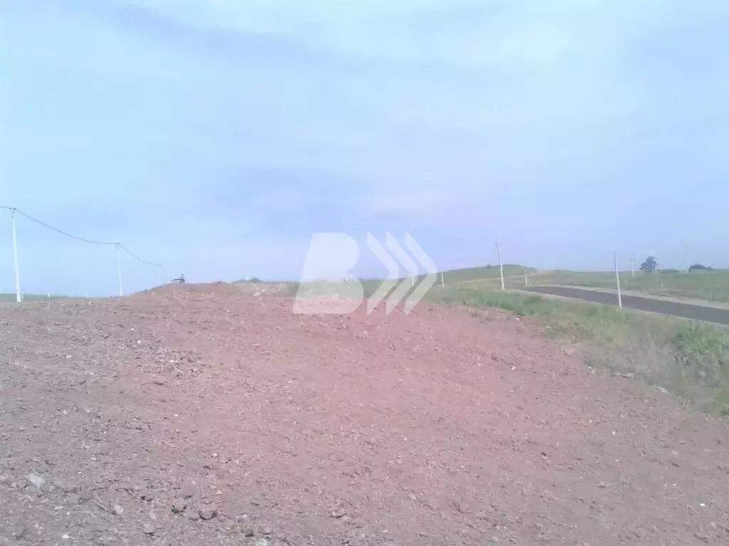 Terreno em Condomínio à venda no Jardim São Francisco: 