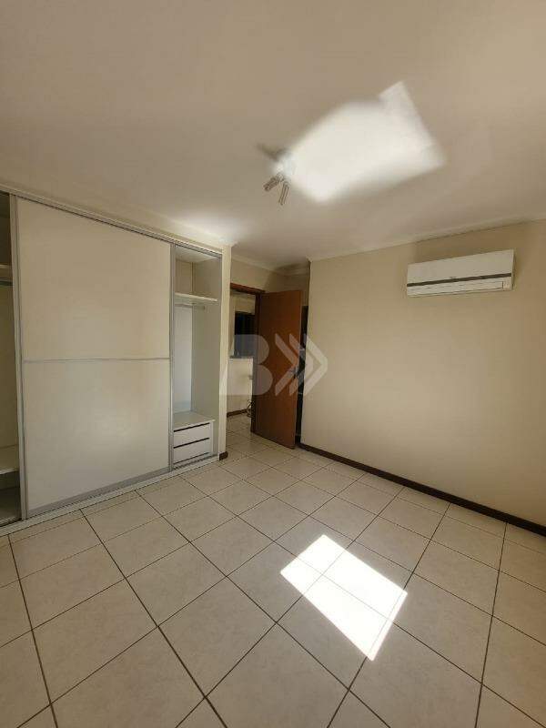Apartamento para aluguel no São Dimas: 