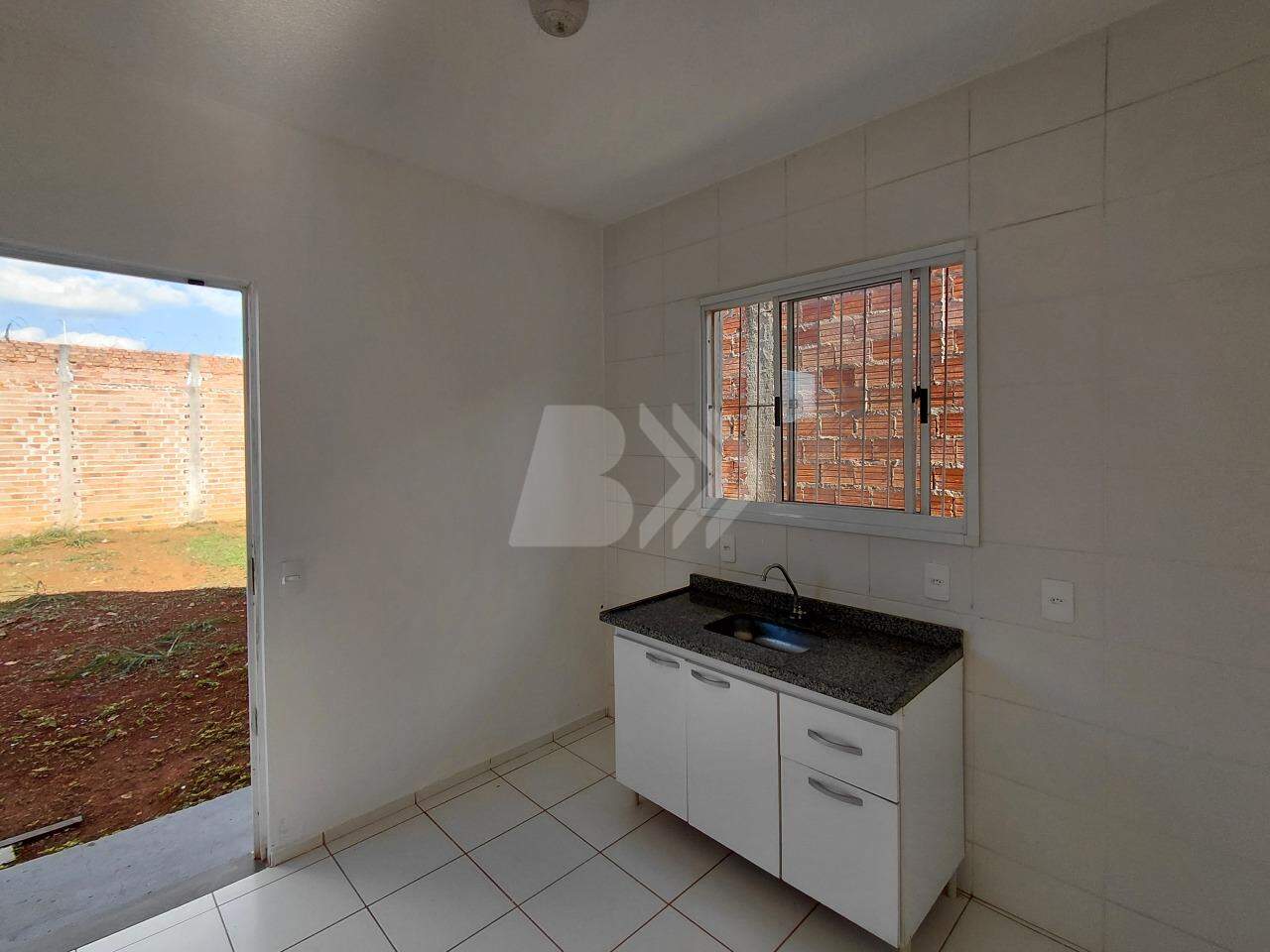 Casa Residencial para aluguel no Água Branca: 