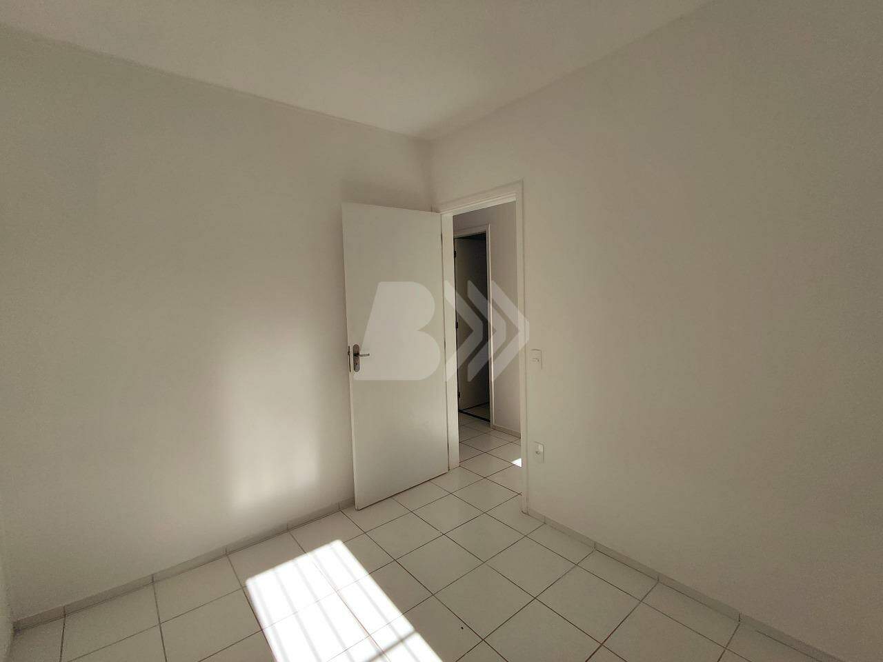 Casa Residencial para aluguel no Água Branca: 