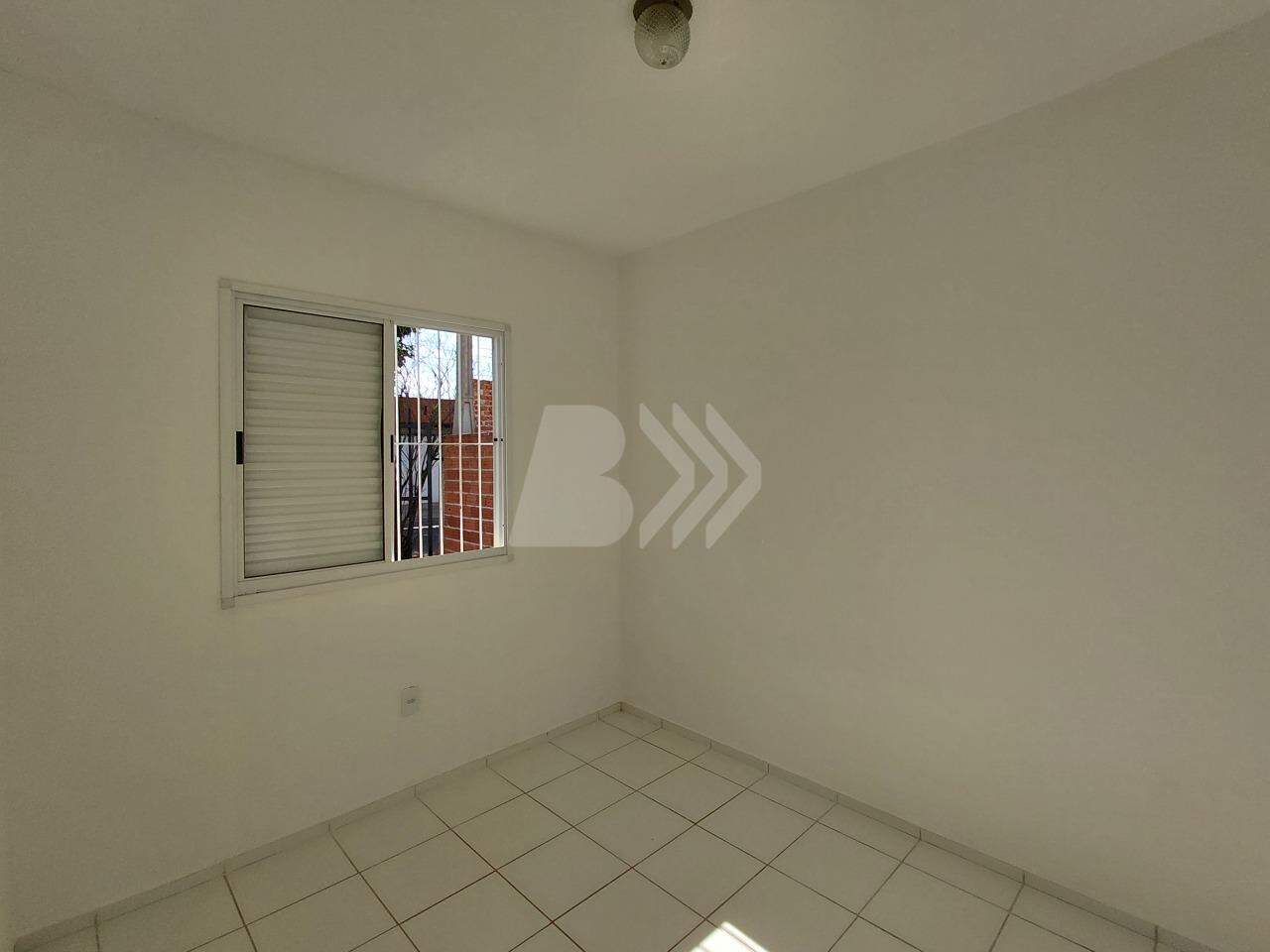 Casa Residencial para aluguel no Água Branca: 