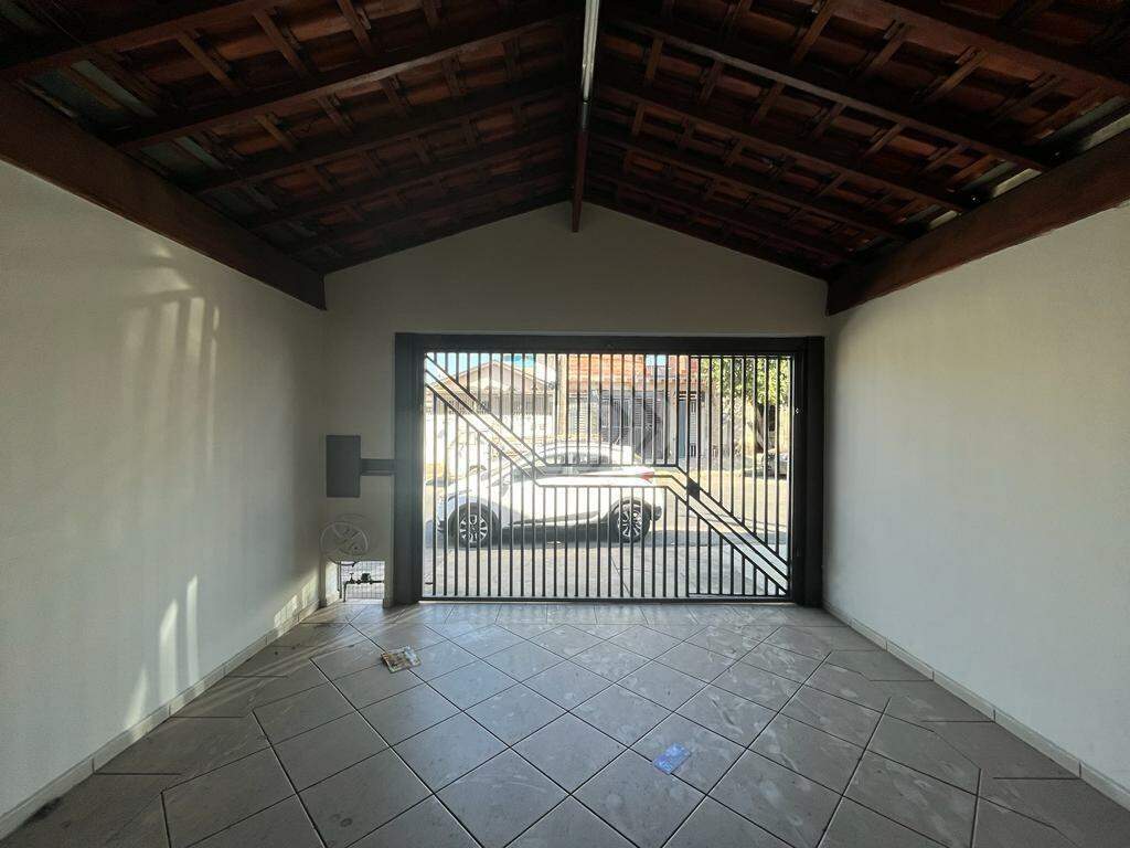 Casa Residencial para aluguel no Santa Terezinha: 