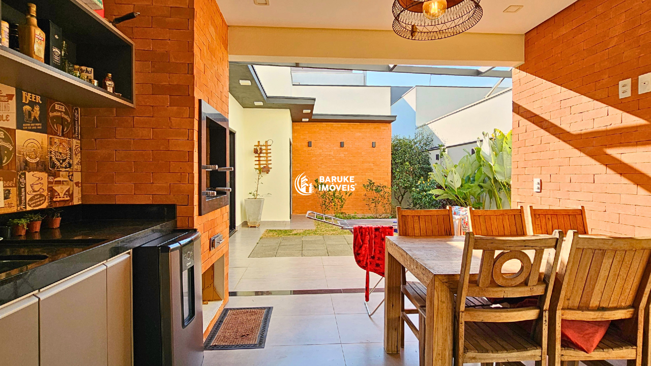 Casa de condomínio à venda no bairro JARDIM RESIDENCIAL VIENAIndaiatuba: 