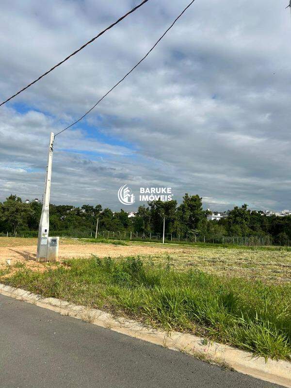 Terreno à venda no bairro RESERVA DA COLINAIndaiatuba: 