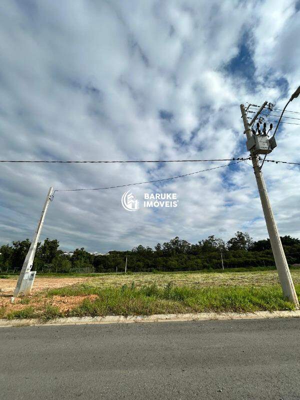 Terreno à venda no bairro RESERVA DA COLINAIndaiatuba: 
