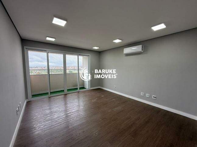 Sala à venda no bairro JARDIM POMPEIAIndaiatuba: 