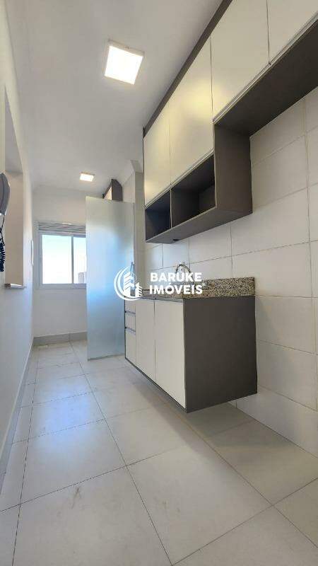 Apartamento à venda no bairro JARDIM SANTIAGOIndaiatuba: 