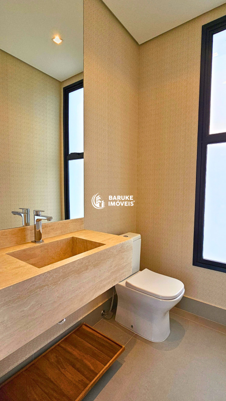 Casa de condomínio à venda no bairro Parque Villa dos PinheirosIndaiatuba: 