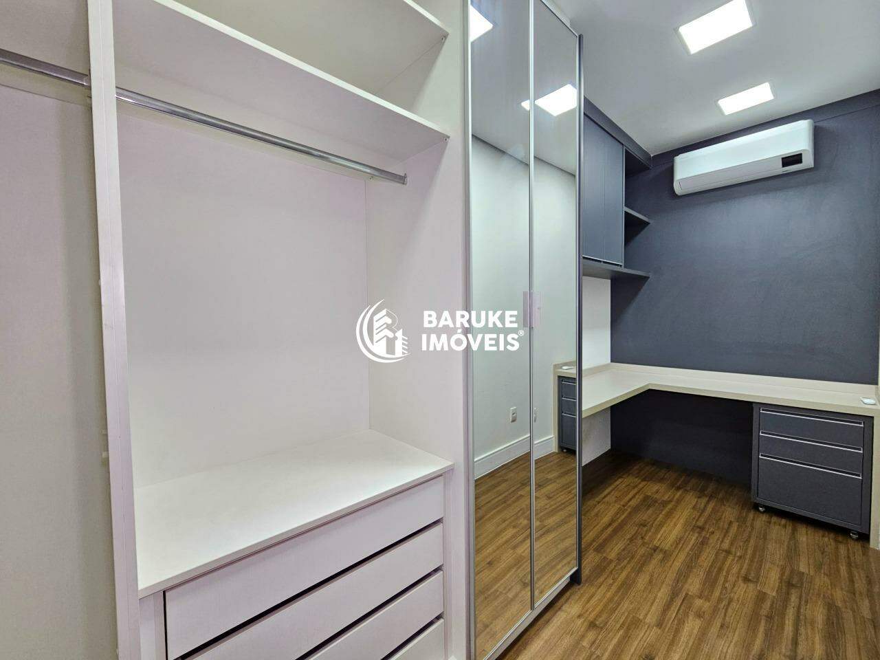 Casa de condomínio à venda no bairro JARDIM RESIDENCIAL MARIA DULCEIndaiatuba: 