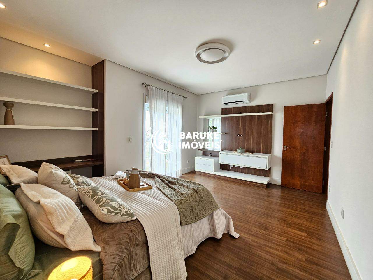 Casa de condomínio à venda no bairro JARDIM RESIDENCIAL MARIA DULCEIndaiatuba: 