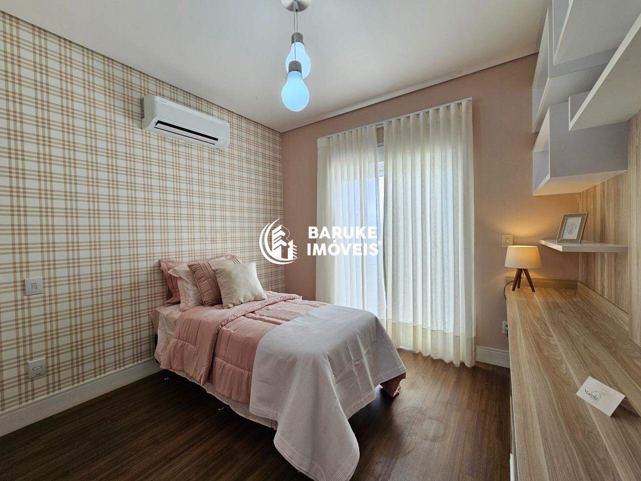 Casa de condomínio à venda no bairro JARDIM RESIDENCIAL MARIA DULCEIndaiatuba: 