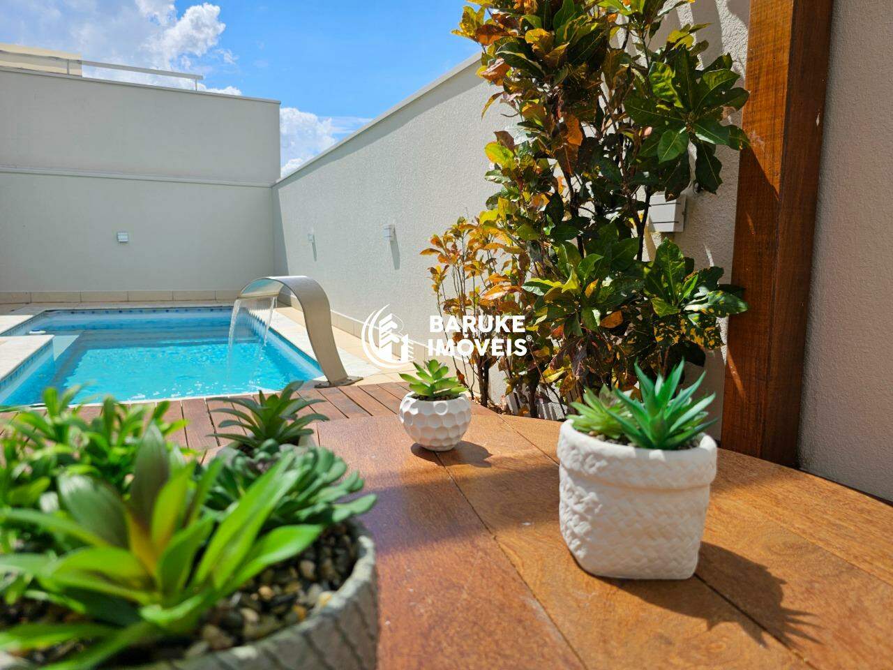 Casa de condomínio à venda no bairro JARDIM RESIDENCIAL MARIA DULCEIndaiatuba: 