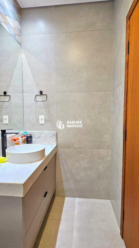 Casa de condomínio à venda no bairro JARDIM RESIDENCIAL DONA MARIA JOSÉIndaiatuba: 