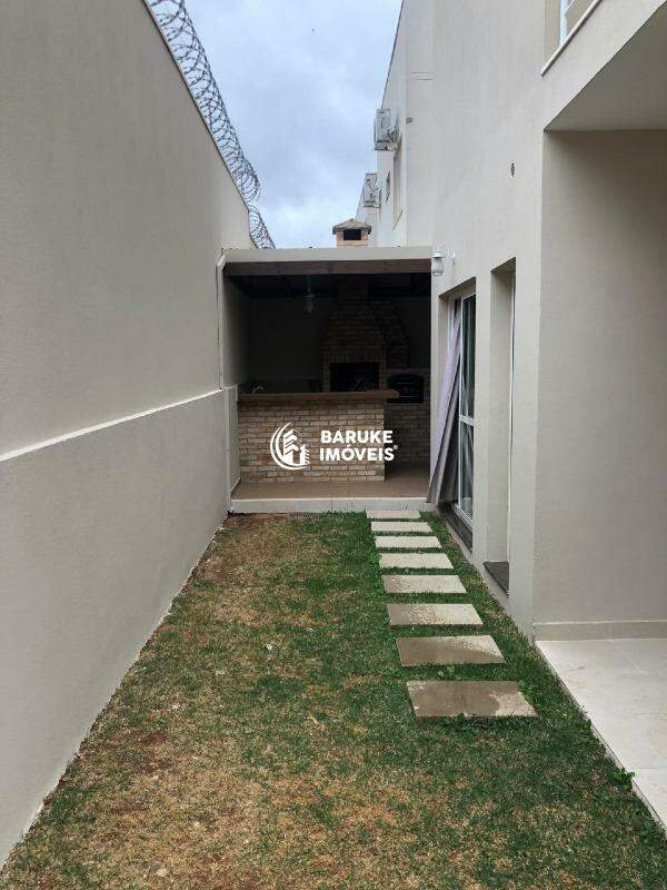 Casa de condomínio para aluguel no bairro VILA SUICAIndaiatuba: 