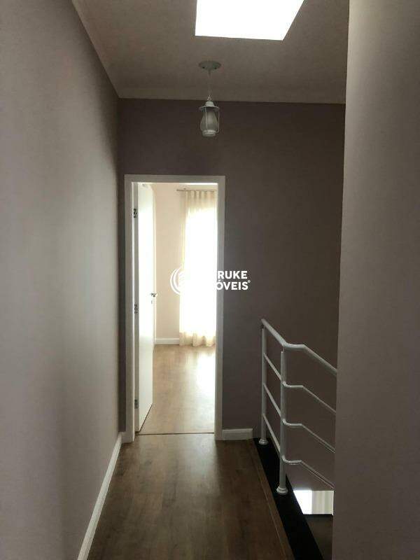 Casa de condomínio para aluguel no bairro VILA SUICAIndaiatuba: 