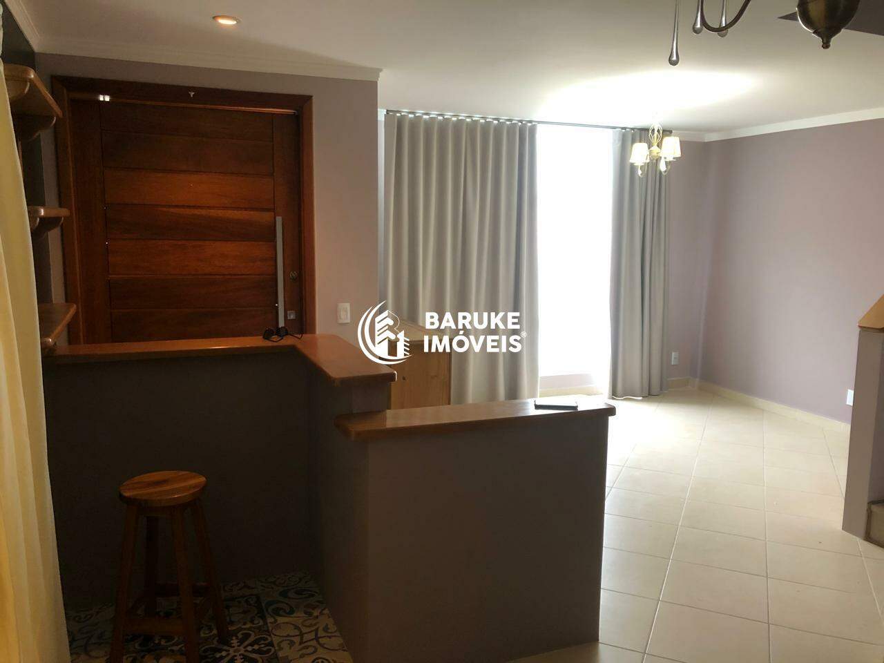 Casa de condomínio para aluguel no bairro VILA SUICAIndaiatuba: 