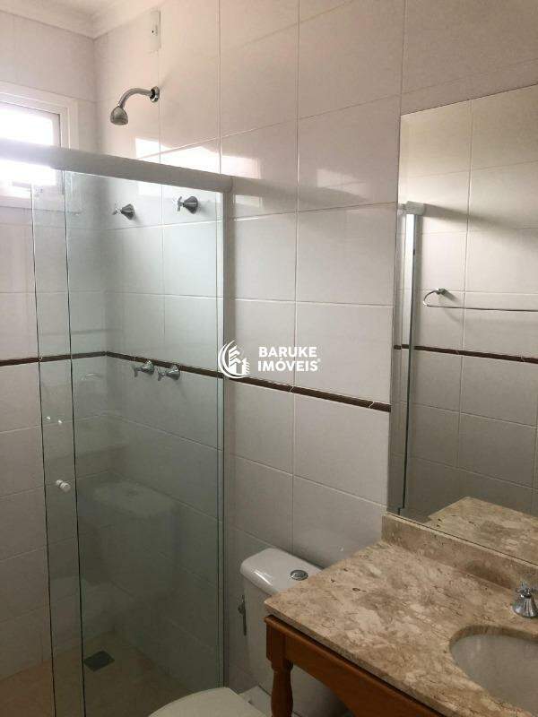 Casa de condomínio para aluguel no bairro VILA SUICAIndaiatuba: 