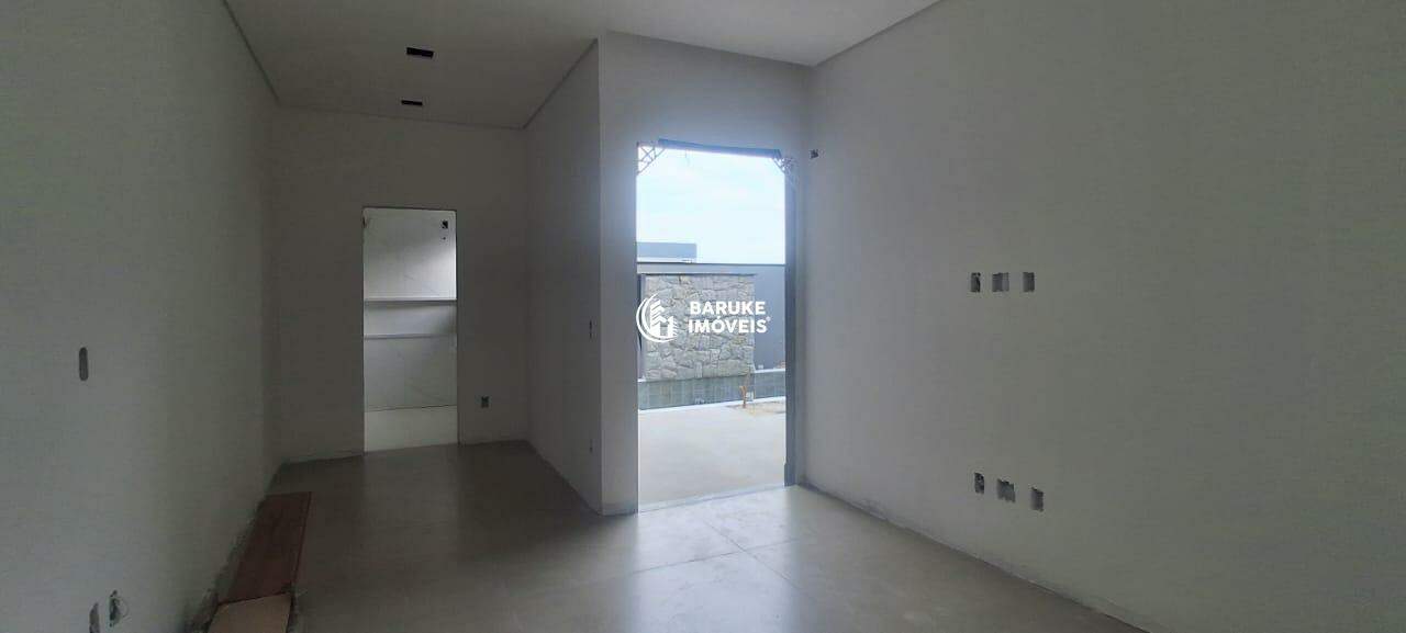Casa de condomínio à venda no bairro RESIDENCIAL LONDON PARKIndaiatuba: Construção