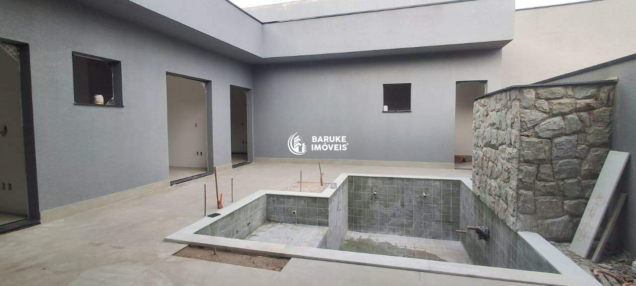 Casa de condomínio à venda no bairro RESIDENCIAL LONDON PARKIndaiatuba: Construção