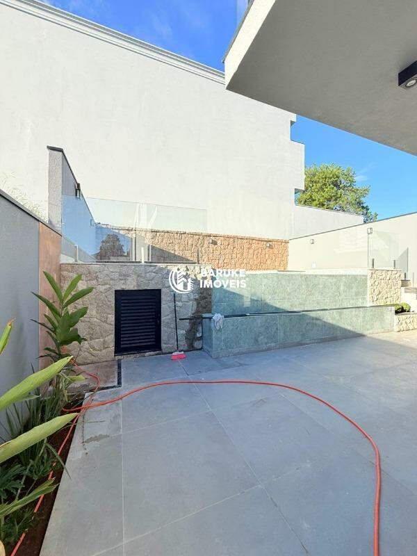 Casa de condomínio à venda no bairro Jardim Villa SapezalIndaiatuba: 