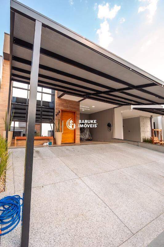 Casa de condomínio à venda no bairro JARDIM MANTOVAIndaiatuba: 