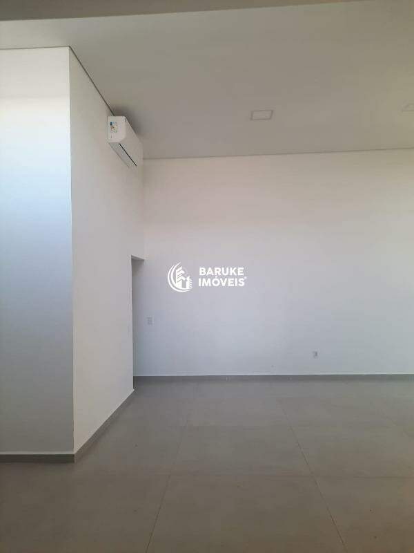 Casa de condomínio à venda no bairro JARDIM LAGUNAIndaiatuba: 