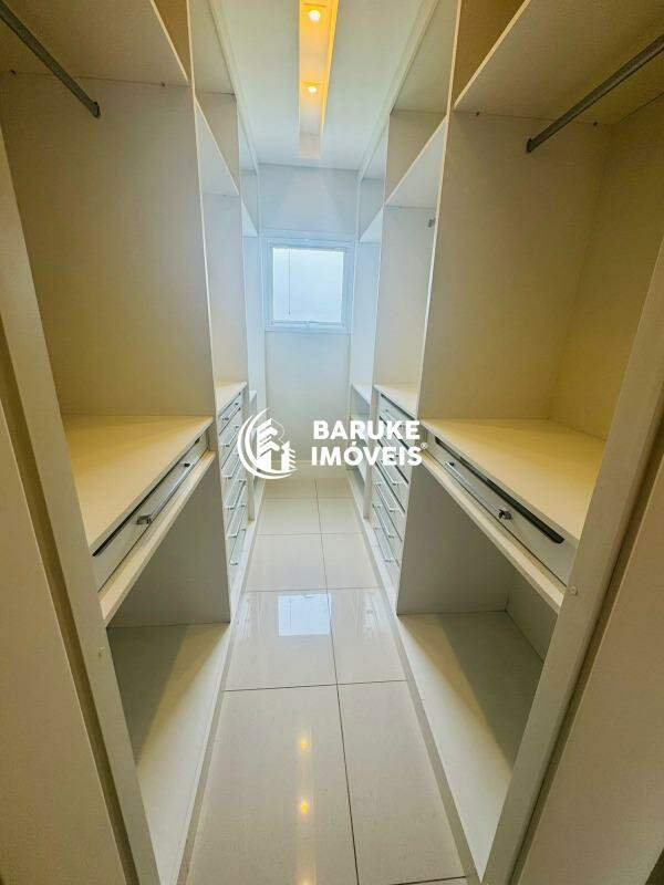 Casa de condomínio à venda no bairro JARDIM VILA PARADISOIndaiatuba: 