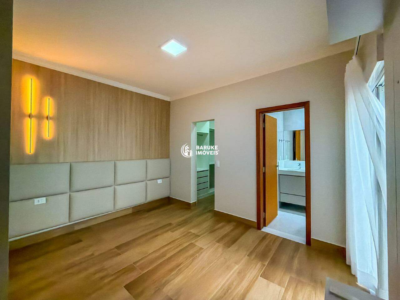 Casa de condomínio à venda no bairro JARDIM RESIDENCIAL MARIA DULCEIndaiatuba: 