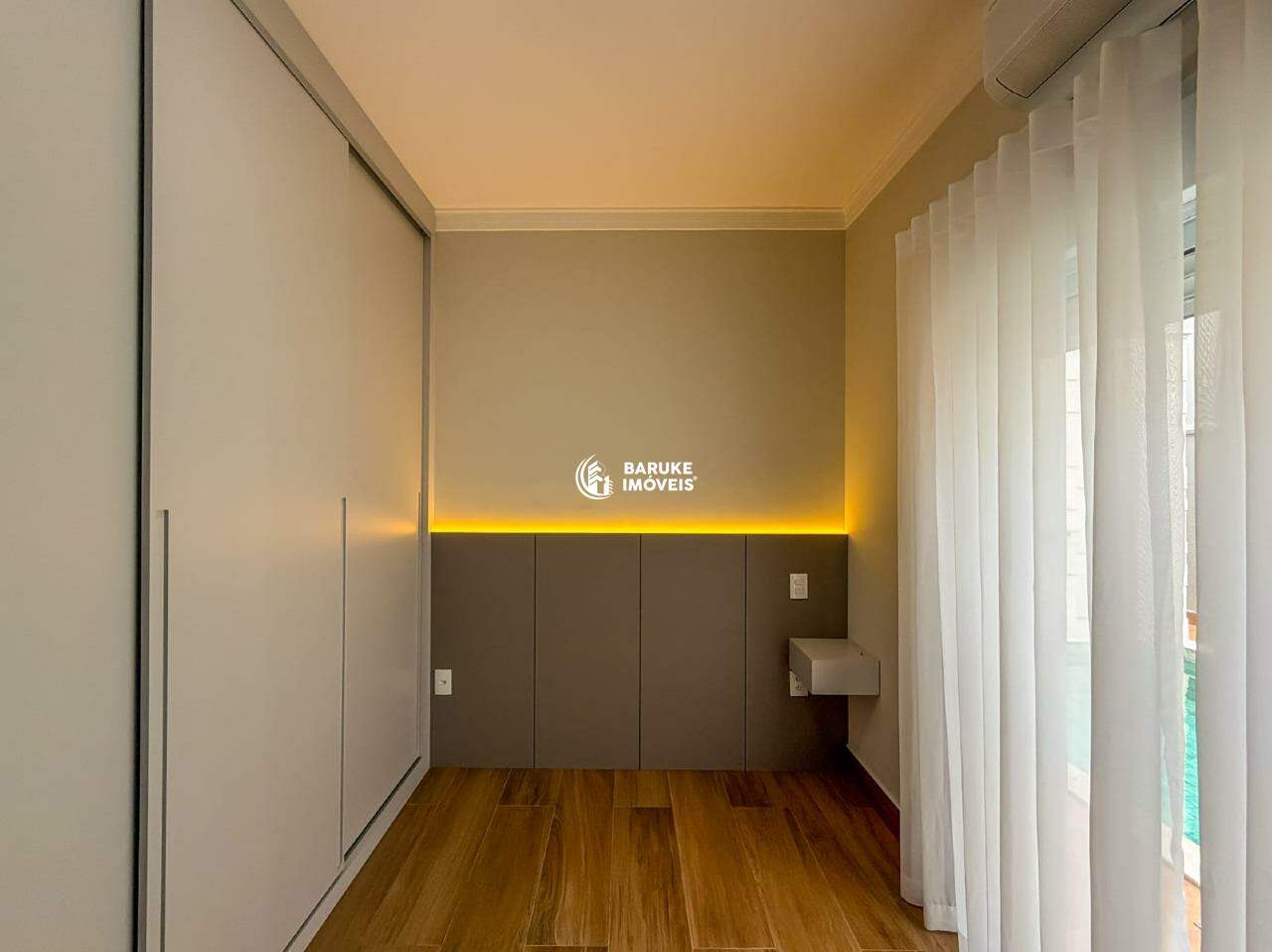 Casa de condomínio à venda no bairro JARDIM RESIDENCIAL MARIA DULCEIndaiatuba: 